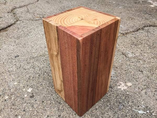 Recycled pallet small side table