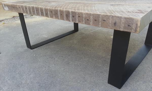 Reclaimed pallet coffee table with steel legs