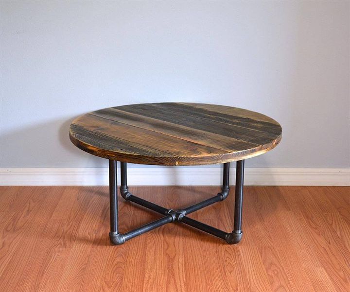 Repurposed pallet round coffee table
