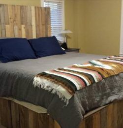 Reclaimed pallet bed frame and headboard
