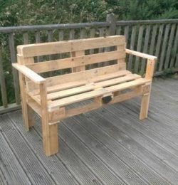 wooden pallet patio bench