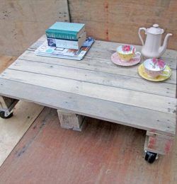 pallet low coffee table on wheels