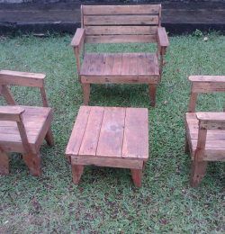 Accent garden seating furniture