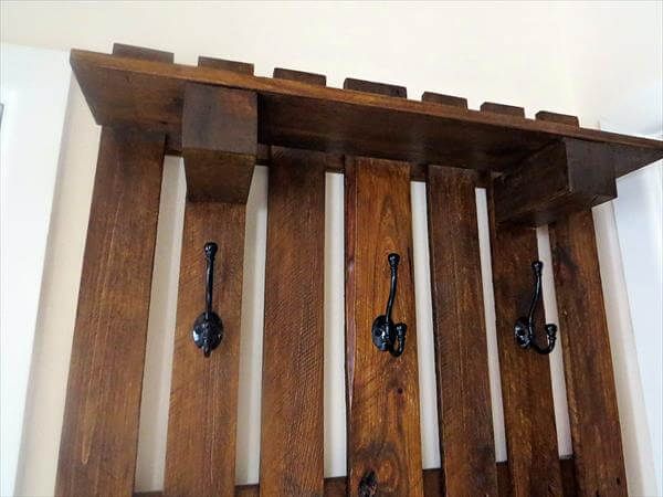 upcycled wooden wall hanger