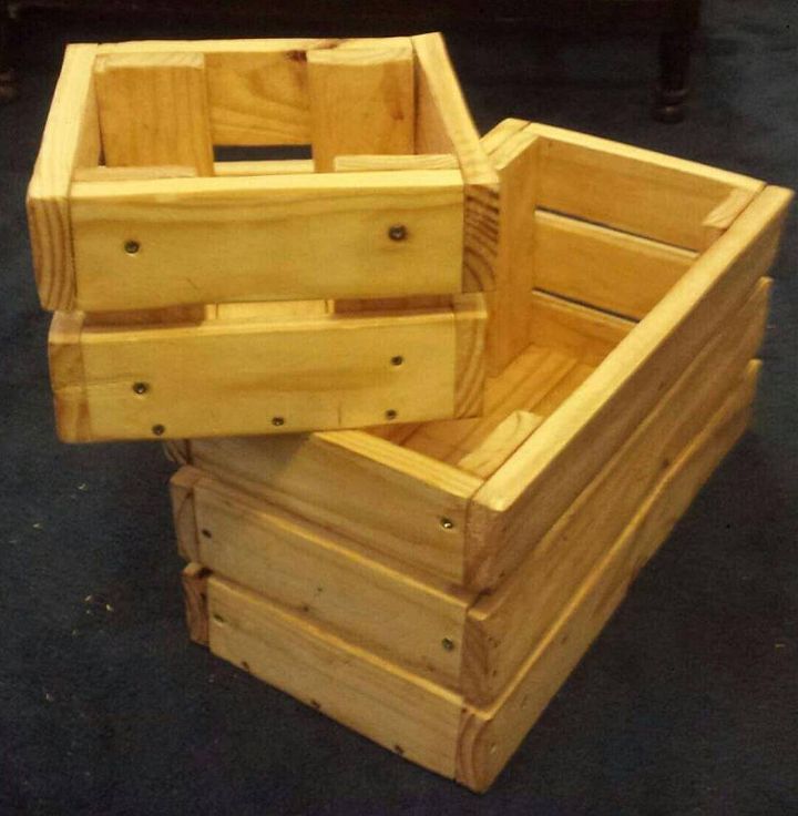 Wooden pallet crate boxes