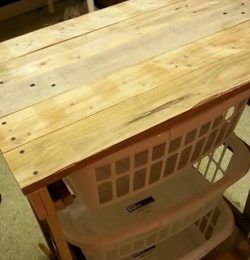 low-cost wooden pallet laundry basket holder