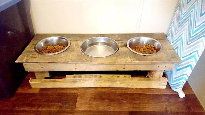 handcrafted pallet dog bowls