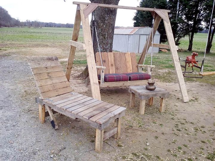 wooden pallet swing, lounger and coffee table set