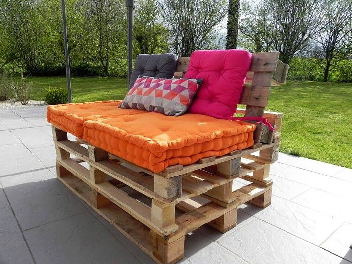 Why We Love Pallet Projects (And You Should, Too!)