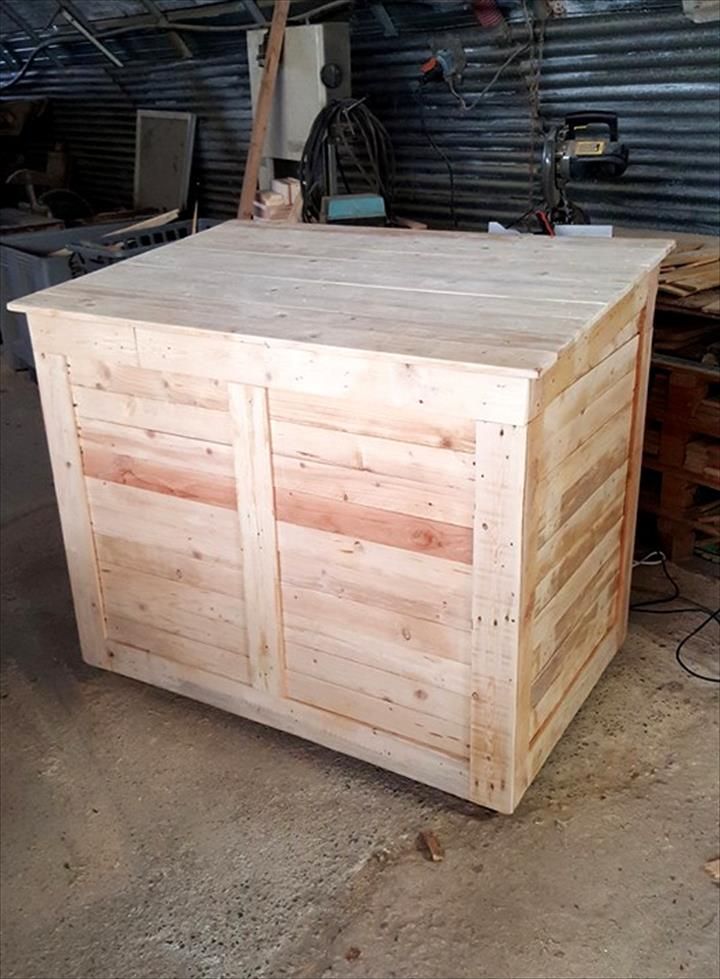 wooden pallet large chest