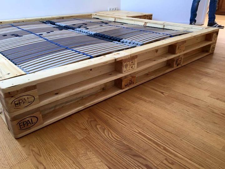 handmade wooden pallet platform bed