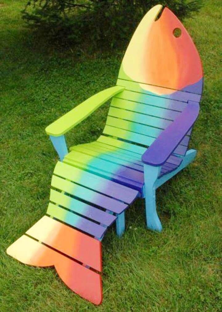 pallet cool colorful fish Adirondack chair