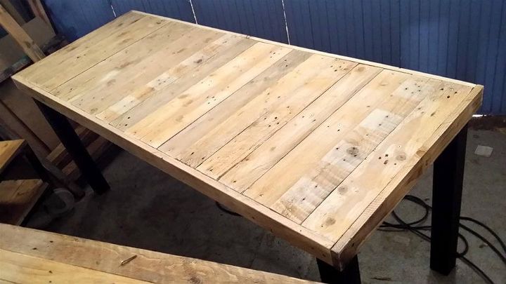 no-cost pallet large table