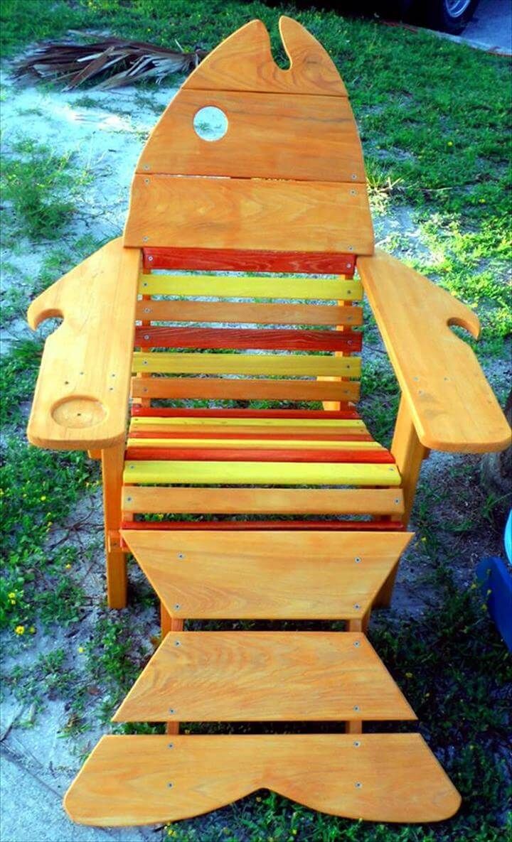 multicolor pallet cool fish pallet Adirondack chair idea