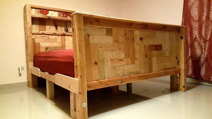 recycled pallet bed frame