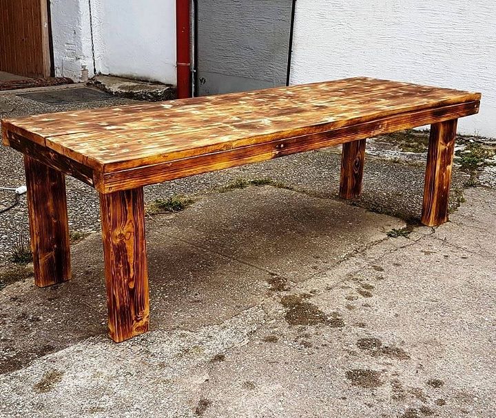 upcycled wooden pallet dining table