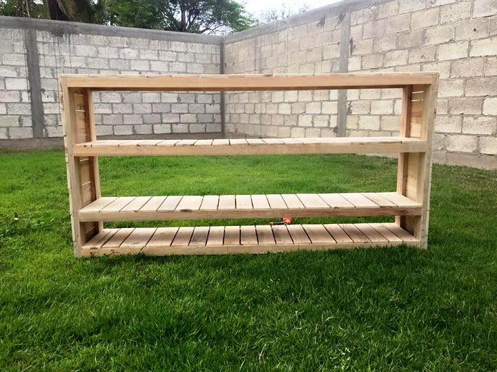 self-made pallet console or shelving unit