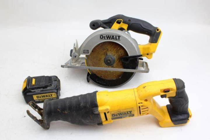 Reciprocating Saw vs. Circular Saw - which is best for the job?