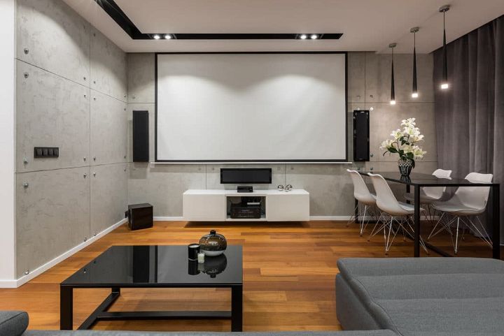 building a home theater from wooden pallets