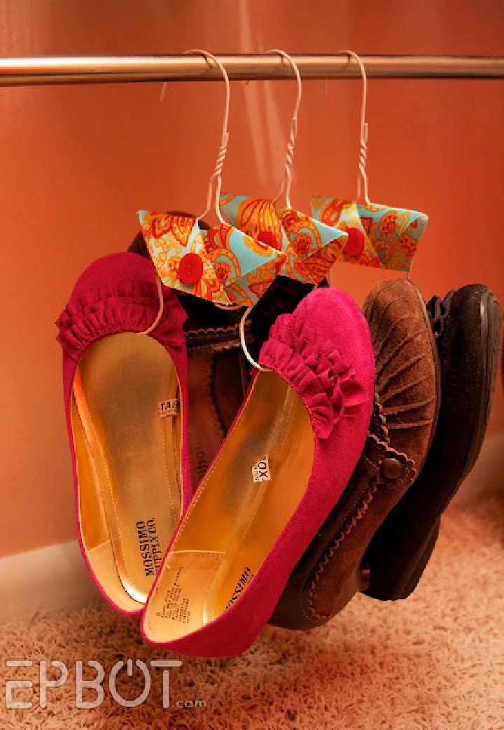 DIY Flip-Flop Hanger 