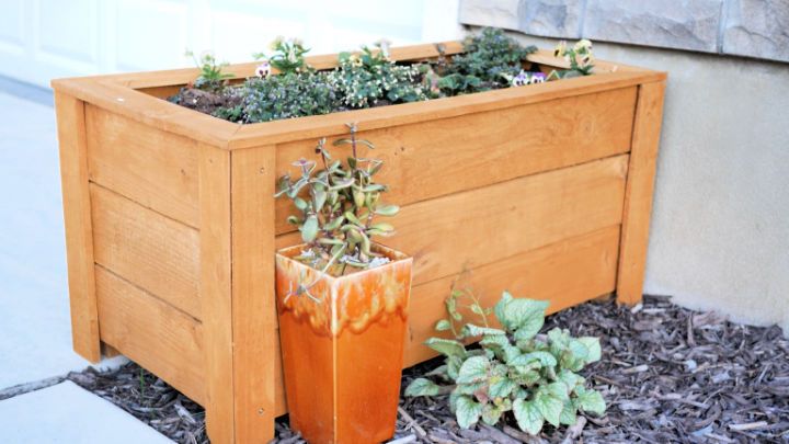 DIY Simple Planter Box