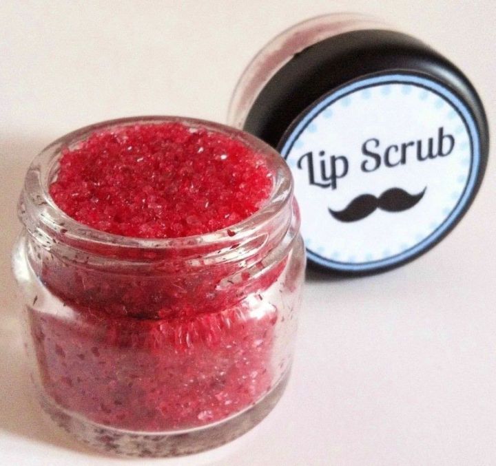 DIY Bubblegum Lip Scrub