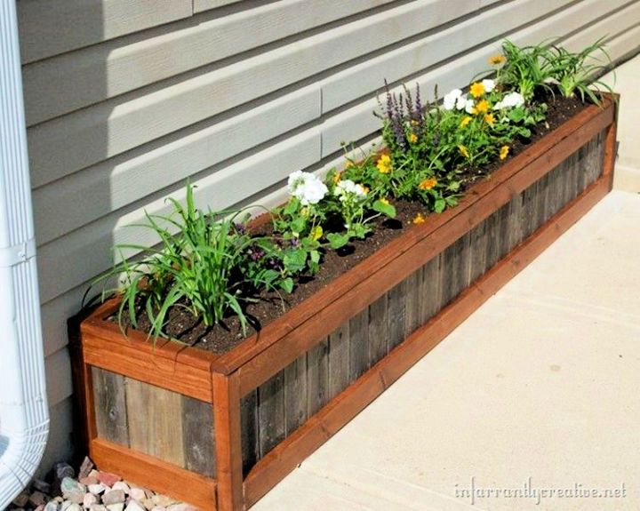 Build an Upcycled Planter Box