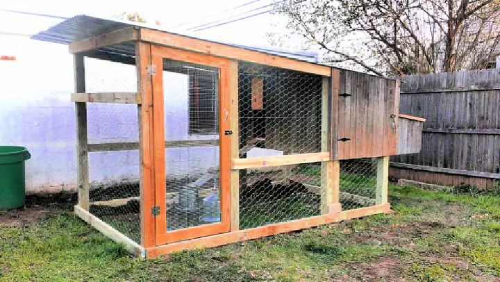 Corrugated Roof Chicken Coop Plan