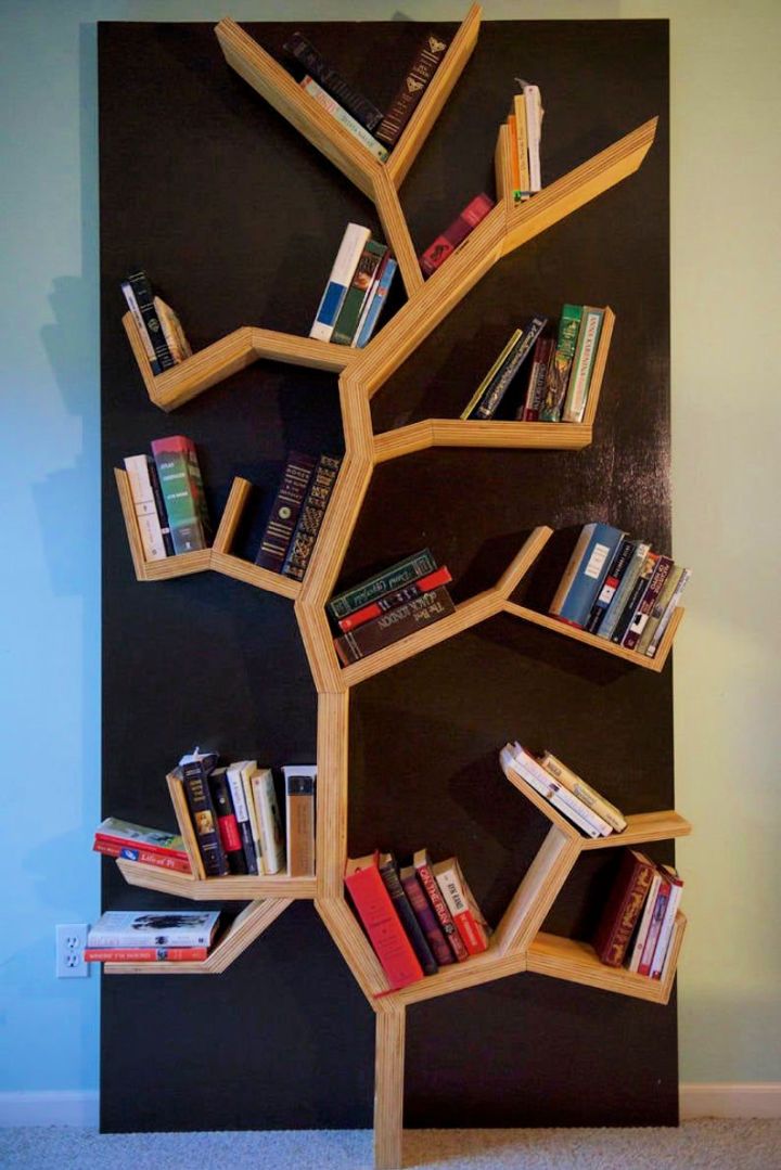 DIY Tree Bookshelf