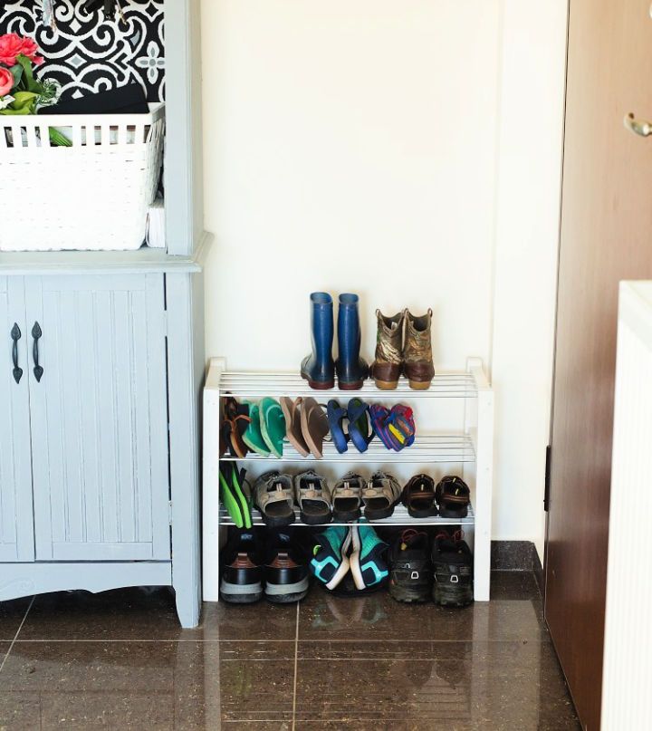 Wood & Metal Rod Shoe Rack