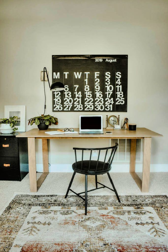 28 Cheap DIY Desk Ideas That Are Easy To Make