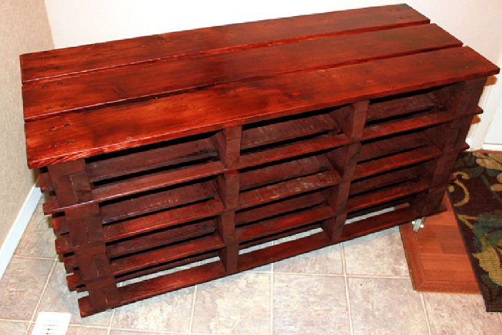 Pallet Shoe Storage Bench