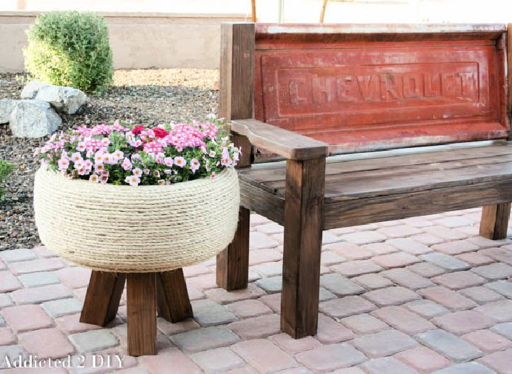Turn An Old Tire Into a Gorgeous Planter