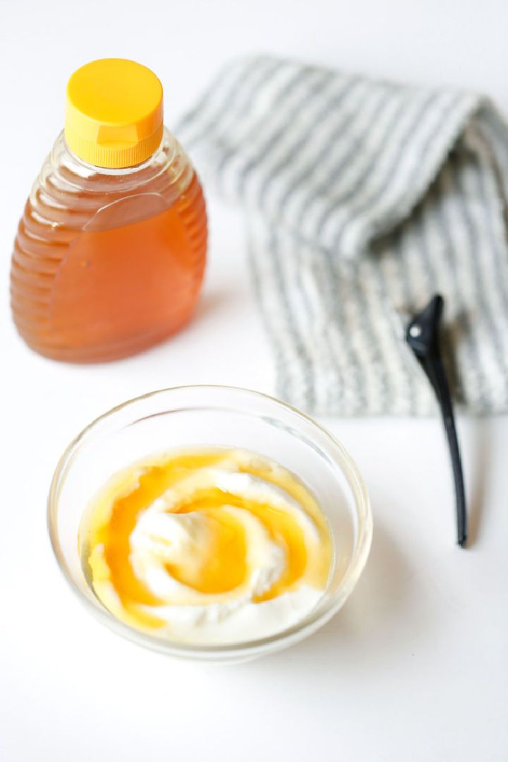 Yogurt & Honey Hair Mask