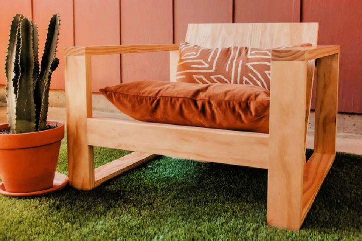 Pine wood Outdoor Chair Plan